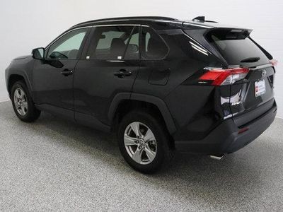 2025 Toyota RAV4 FWD - Photo 9