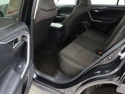 2025 Toyota RAV4 FWD - Photo 27