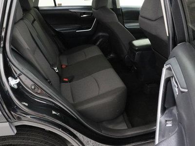 2025 Toyota RAV4 FWD - Photo 34