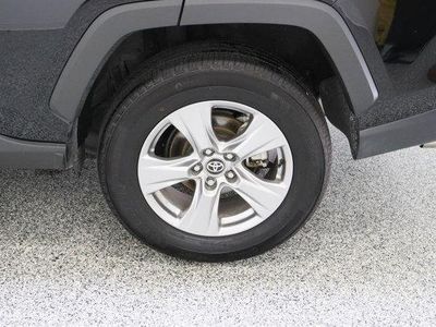 2025 Toyota RAV4 FWD - Photo 10