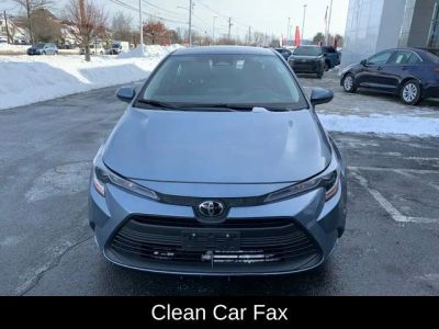 2025 Toyota Corolla LE - Photo 11