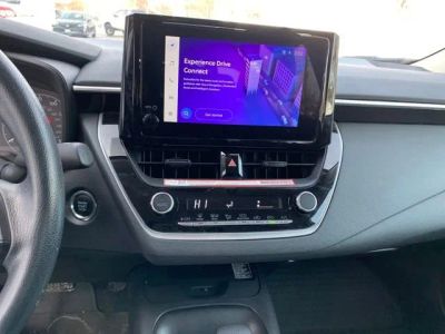 2025 Toyota Corolla LE - Photo 22