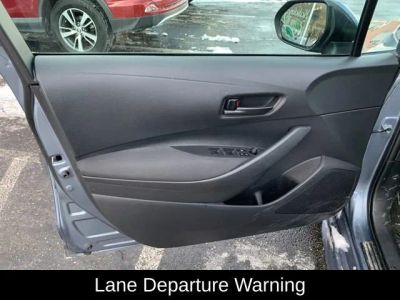 2025 Toyota Corolla LE - Photo 14