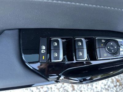 2026 Kia K5 — photo 18 view