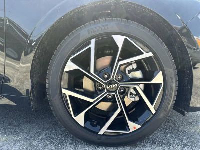 2026 Kia K5 — photo 11 view