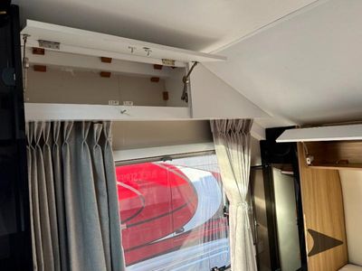 2026 BLACK SERIES Black Series Camper — photo 16 view