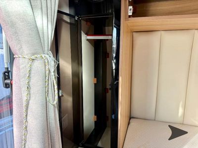 2026 BLACK SERIES Black Series Camper — photo 14 view