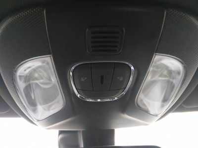 2023 Jeep Compass - Photo 19