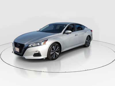 2022 Nissan Altima - Photo 3