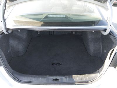 2022 Nissan Altima - Photo 11