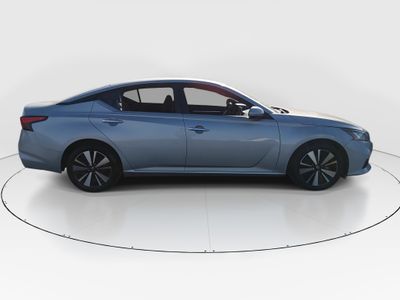 2022 Nissan Altima - Photo 8