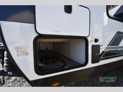 2025 Venture RV Stratus — photo 12 view
