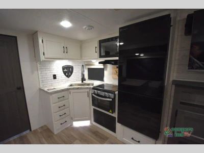 2025 Venture RV Stratus — photo 35 view