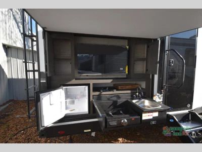 2025 Venture RV Stratus — photo 21 view