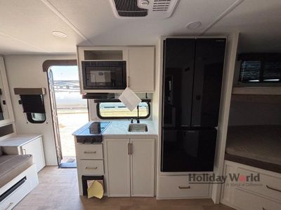 2026 Grand Design Transcend One - Photo 13