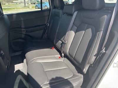 2026 Jeep Cherokee — photo 43 view