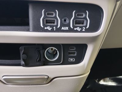 2022 Chrysler Pacifica - Photo 19