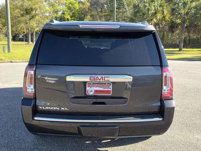 2017 GMC Yukon XL - Photo 3