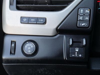2017 GMC Yukon XL - Photo 27