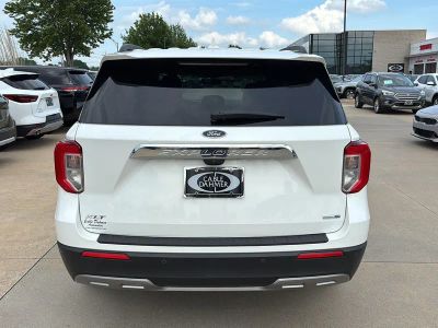 2020 Ford Explorer — detail view