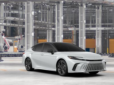 2026 Toyota Camry - Photo 15