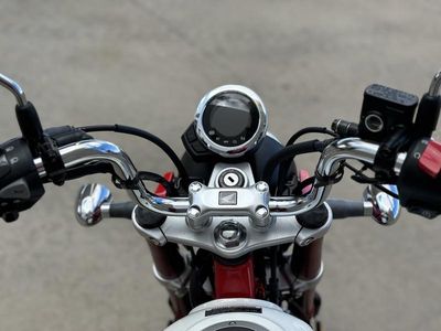 2025 Honda Monkey ABS - Photo 12
