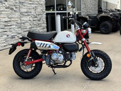 2025 Honda Monkey ABS - Photo 2