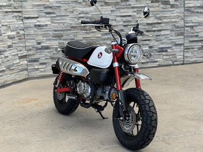 2025 Honda Monkey ABS - Photo 1