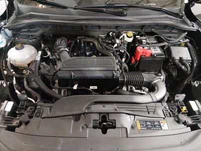 2025 Ford Escape - Photo 9