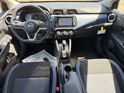 2025 Nissan Versa - Photo 19