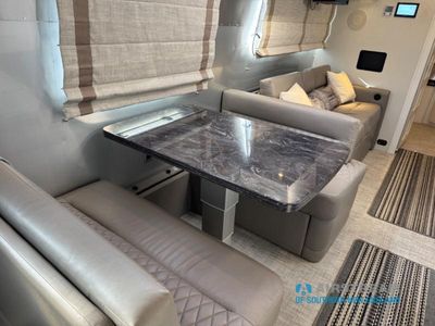 2024 Airstream Classic - Photo 14