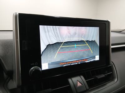 2024 Toyota RAV4 - Photo 16