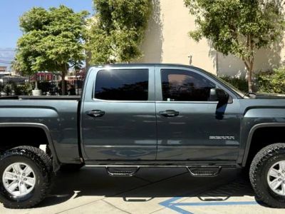 2018 GMC Sierra 1500 - Photo 2
