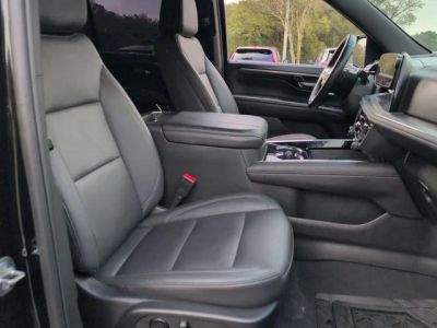 2025 Chevrolet Tahoe - Photo 25