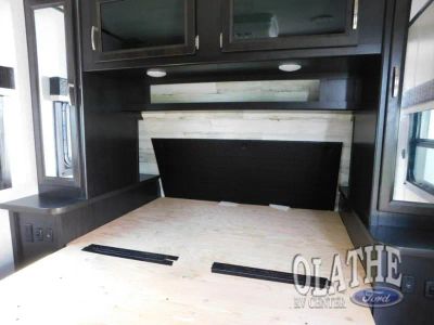 2021 Jayco Jay Feather — photo 11 view
