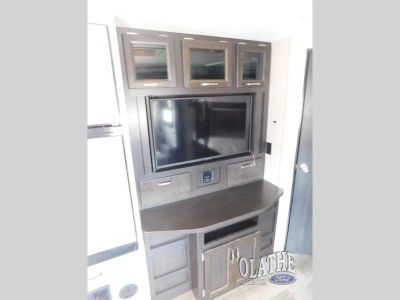 2021 Jayco Jay Feather — engine compartment view