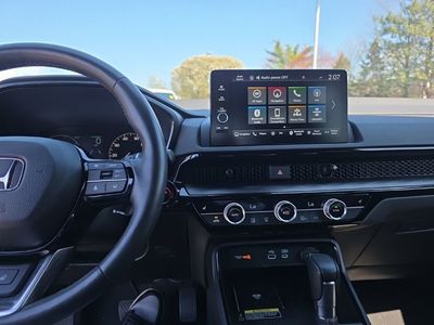 2024 Honda CR-V Hybrid Sport Touring — photo 20 view