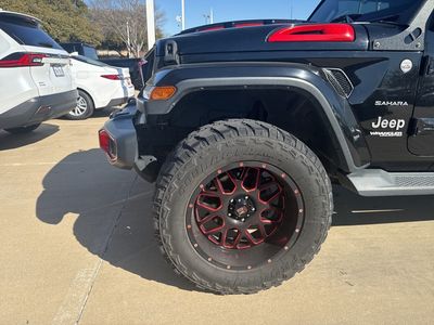 2019 Jeep Wrangler - Photo 2