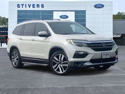 2017 Honda Pilot - Photo 1