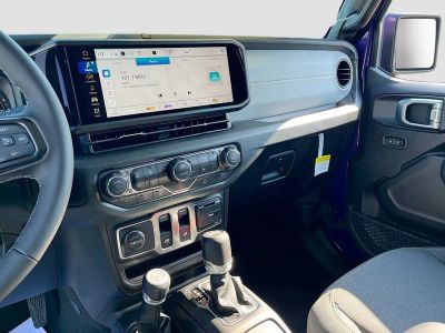 2026 Jeep Wrangler — photo 22 view
