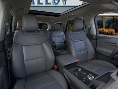 2026 Ford Explorer — photo 33 view