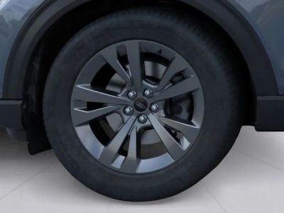 2026 Ford Explorer — photo 17 view