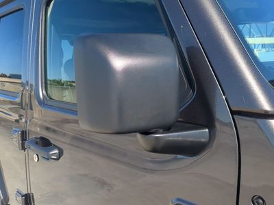 2026 Jeep Wrangler - Photo 12