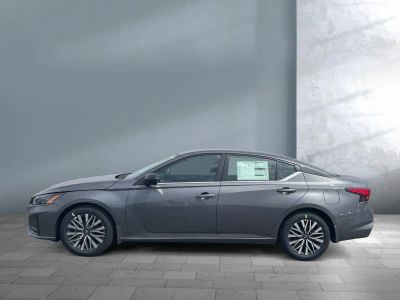 2026 Nissan Altima — rear three-quarter view