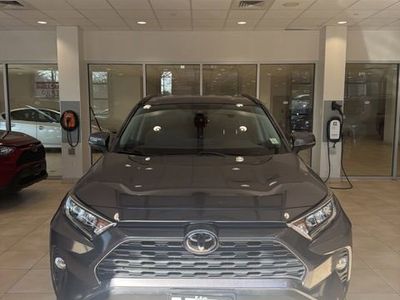 2021 Toyota RAV4 XLE - Photo 10