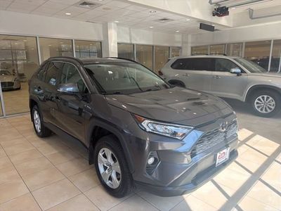 2021 Toyota RAV4 XLE - Photo 9