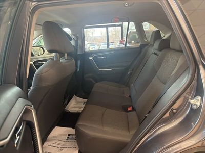 2021 Toyota RAV4 XLE - Photo 20