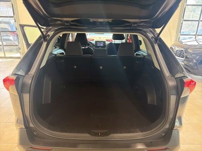 2021 Toyota RAV4 XLE - Photo 1