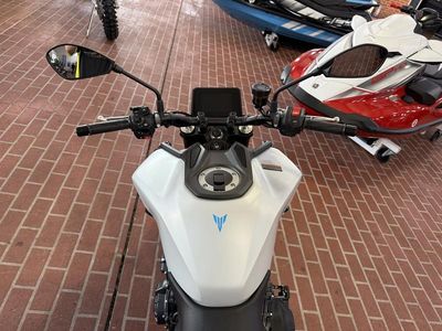 2025 Yamaha MT-09 - Photo 13
