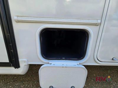 2026 Coachmen RV Leprechaun - Photo 15